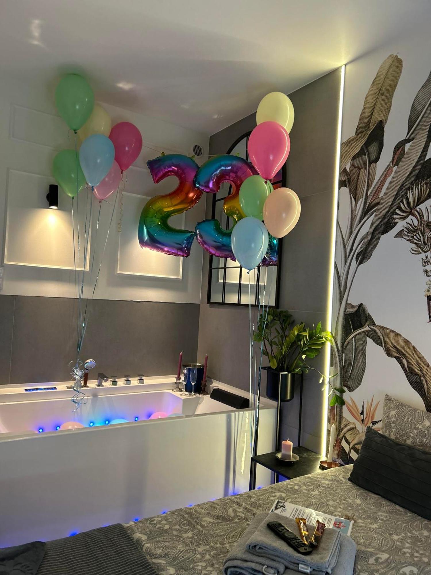 Jacuzzi Apartamenty Gdansk - Relax Apartments ภายนอก รูปภาพ